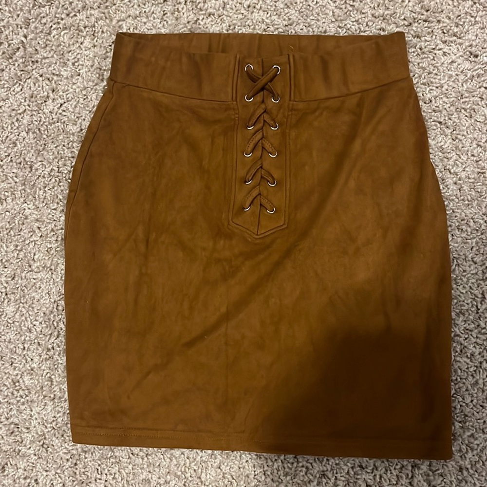 Forever 21 skirt
